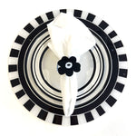 Load image into Gallery viewer, set of 4 - black flower napkin rings
