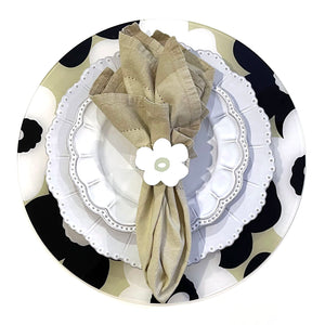 set of 4 - white flower napkin rings
