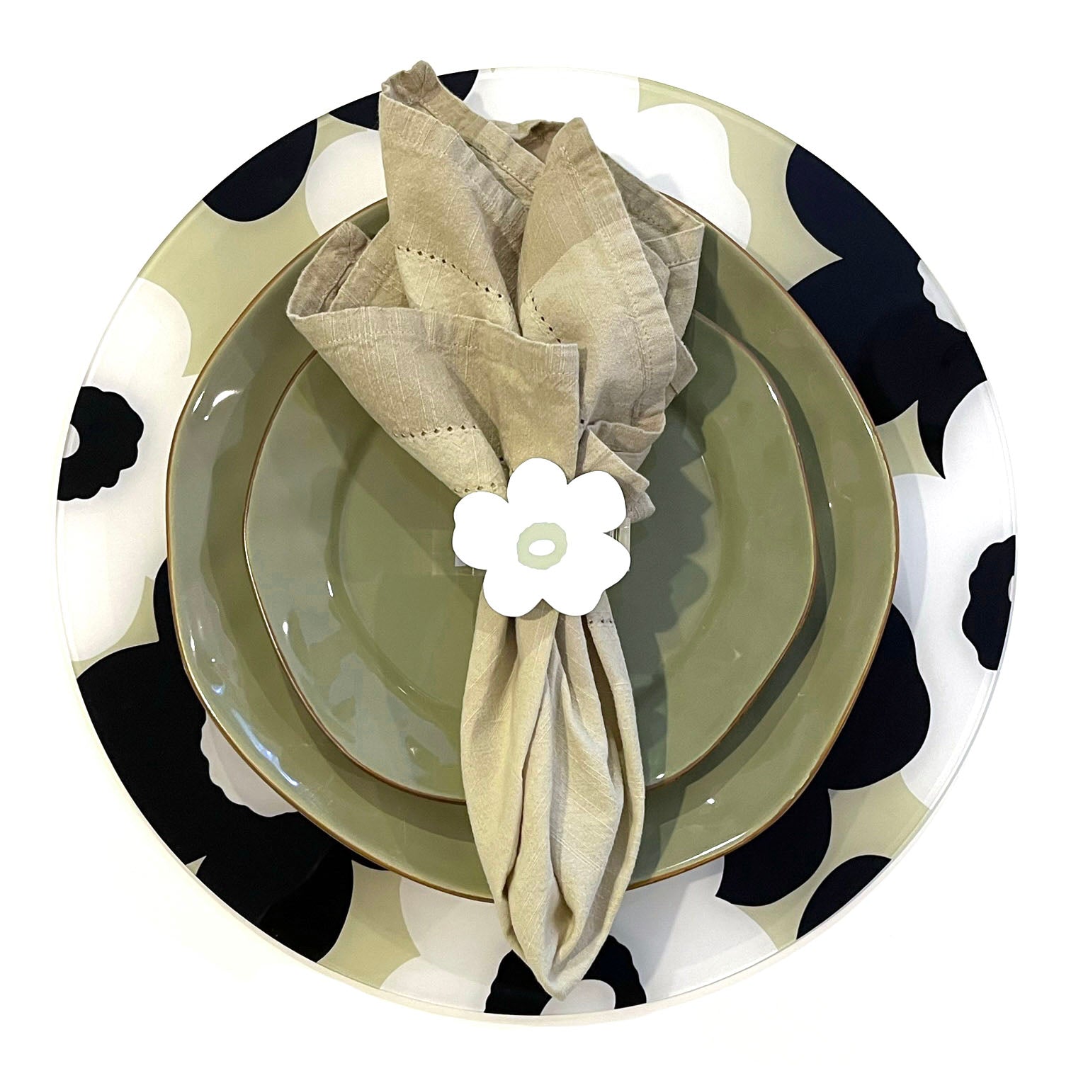 set of 4 - white flower napkin rings