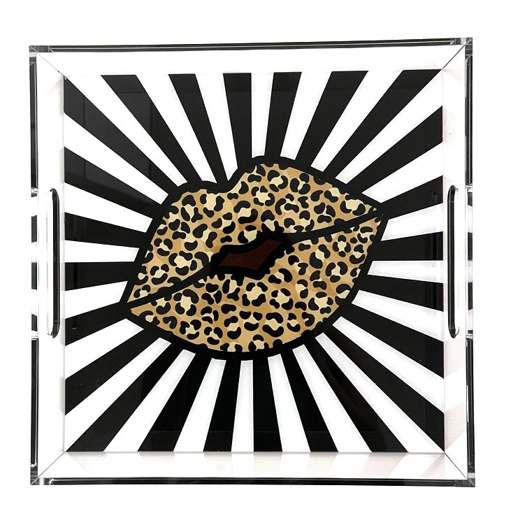 leopard lips - 11" x 11"